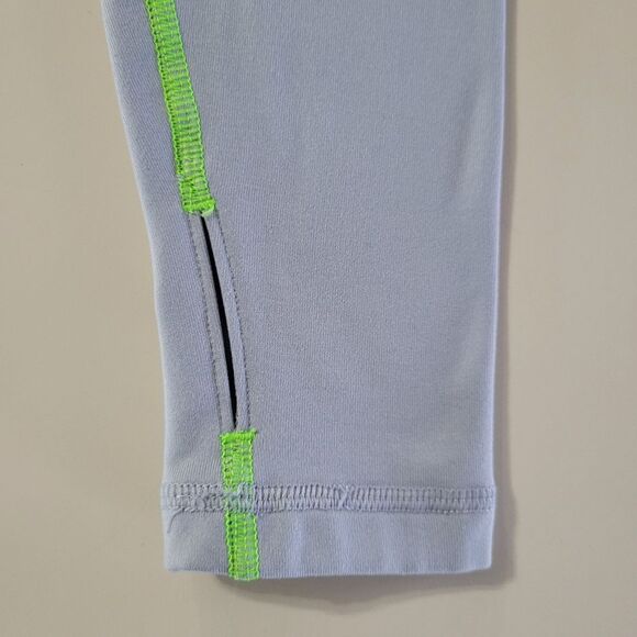 Nike Pro Women's Dri-FIT Half-Zip Gray Athletic Optic Illusion Running Pullover - Picture 11 of 15